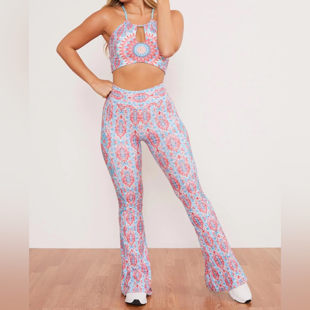 🎯NWOT Wolven Amalfi Flare Blue Pink Size XSP